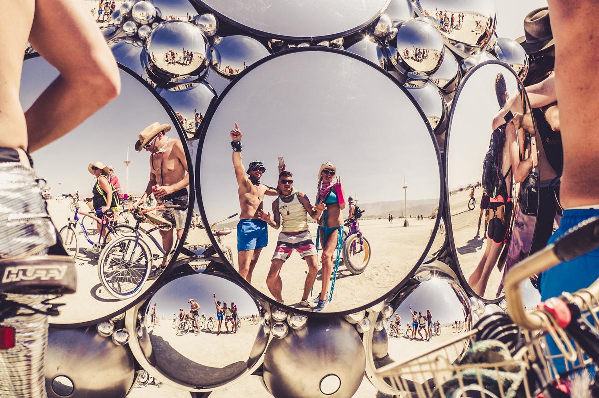 Burning Man - People in the mirror