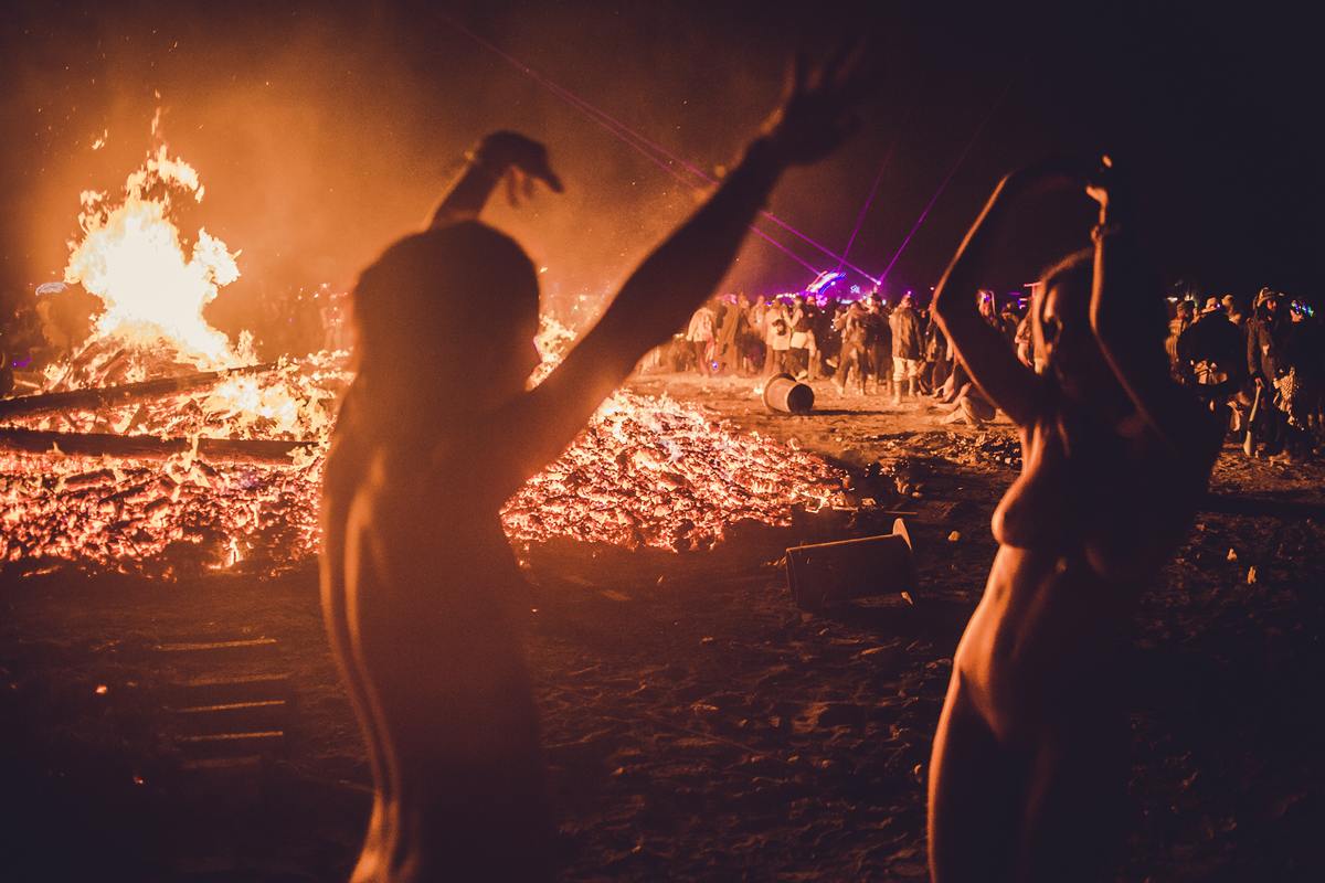 Burning Man - Dancing around the fire