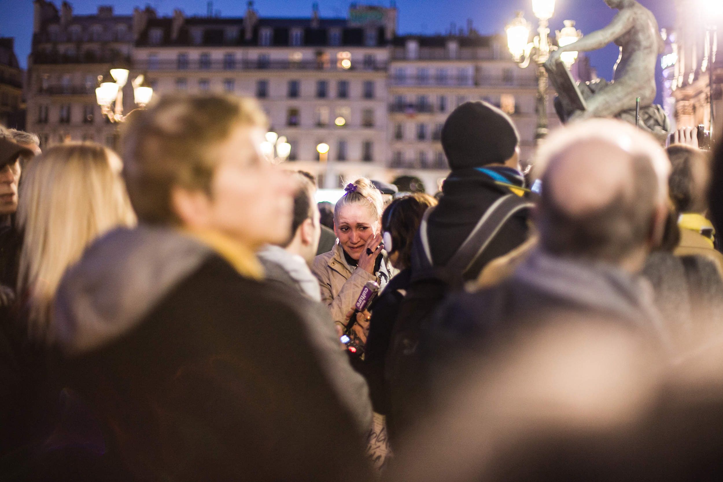 Paris, hôtel de ville, Minute de silence en hommage aux victimes des attentats de Bruxelles